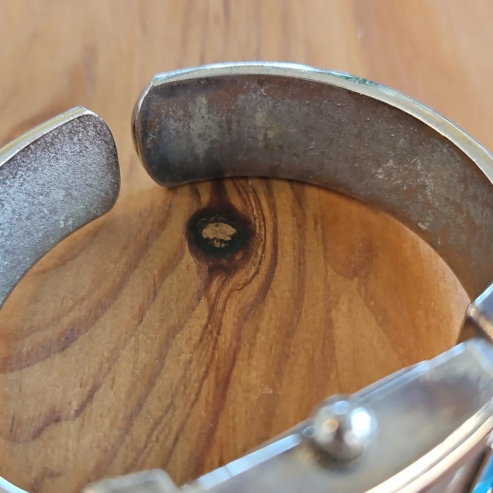 Vellacio Buckle Cuff Bracelet Watch OS